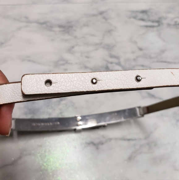 BCBG MaxAzria White & Silver Belt size S - Picture 11 of 13